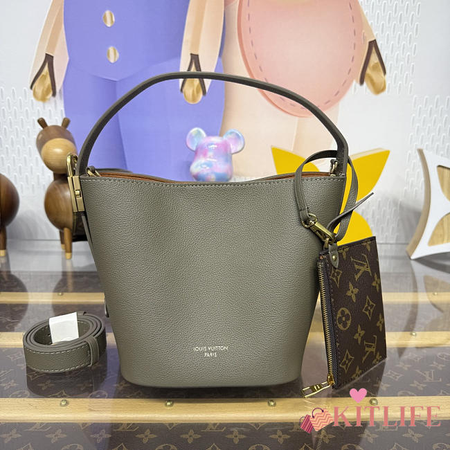 Kitlife Louis Vuitton Low Key All In BB Bag Gray M25544 16x18x12cm - 1