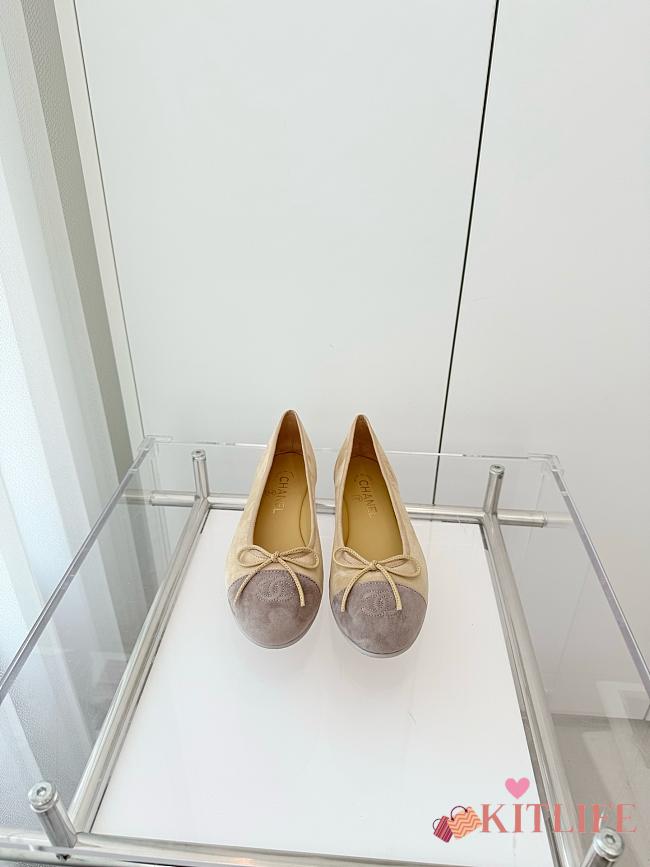 Kitlife Chanel Classic Ballet Flats Shoes Beige & Grey - 1
