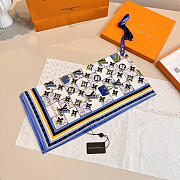 Kitlife Louis Vuitton Damiergram Silk Scarf White & Blue 90x90cm - 3