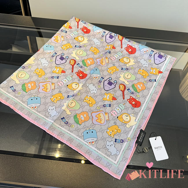 Kitlife Gucci Kawaii GG Supreme Siilk Scarf Beige 90x90cm  - 1