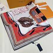 Kitlife Louis Vuitton Treasure Framed Vintage Silk Scarf White & Red 90x90cm  - 3