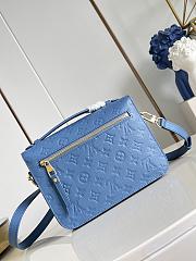 Kitlife Louis Vuitton Pochette Métis Bag Blue Monogram Empreinte M27357 25x19x7cm - 3