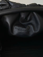 Kitlife Bottega Veneta Pouch Black Intrecciato Leather 576175 38x20x8.5cm - 5