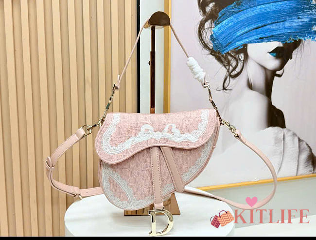 Kitlife Dior Small Saddle Bag with Strap Rose Soupir Dior Oblique Embroidery and White Lace Gold Hardware 24×16×18cm - 1