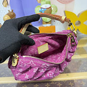Kitlife Louis Vuitton Pochette Valley Bag Pink Denim M28327 21x15x7cm - 5