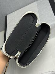Kitlife Chanel 26SS Suede White Leather Box Bag 17x19.5x5cm - 4