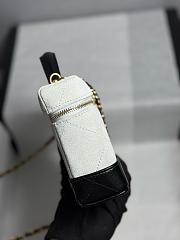 Kitlife Chanel 26SS Suede White Leather Box Bag 17x19.5x5cm - 3