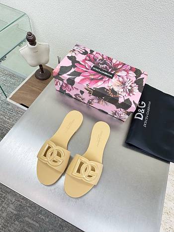 Kitlife Dolce & Gabbana Bianca DG-logo Slides Beige