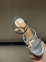 Kitlife Gucci Women's Pump With Crystal Interlocking G in Silver - 4