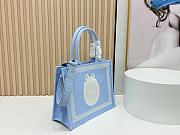 Kitlife Dior Medium Book Tote with Strap Blue Oblique Embroidery with White Lace and Dior Médaillon 36x27.5x16.5cm  - 3
