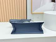Kitlife Dior Medium Book Tote with Strap Blue and White Book Cover Embroidery 36x27.5x16.5cm - 5