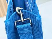 Kitlife Dior Medium Book Tote with Strap Blue and White Book Cover Embroidery 36x27x16cm - 2