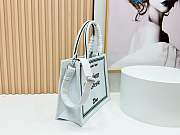 Kitlife Dior Medium Book Tote with Strap White, Green and Black Book Cover Embroidery 36x27.5x16.5cm - 4