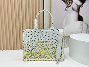 Kitlife Dior Medium Book Tote with Strap Buttercup Dior Embroidery and White Dior Médaillon 36x27.5x16.5cm  - 3