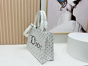 Kitlife Dior Medium Book Tote with Strap White Mulicolor Revolution Flowers Embroidery 36x27.5x16.5cm  - 6