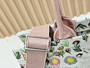 Kitlife Dior Medium Book Tote with Strap White Multicolor Daisy Garden Embroidery with Dior Médaillon 36x27.5x16.5cm  - 6