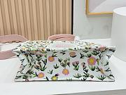 Kitlife Dior Medium Book Tote with Strap White Multicolor Daisy Garden Embroidery with Dior Médaillon 36x27.5x16.5cm  - 5