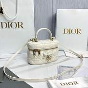 Kitlife Dior Mini Vanity Bag White Cannage Lambskin 17x10.5x8cm  - 3
