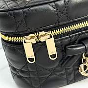 Kitlife Dior Mini Vanity Bag Black Cannage Lambskin 17x10.5x8cm  - 4