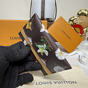 Kitlife Louis Vuitton Floral Silkscreen Card Holder M27551 11x1.5x7cm - 4