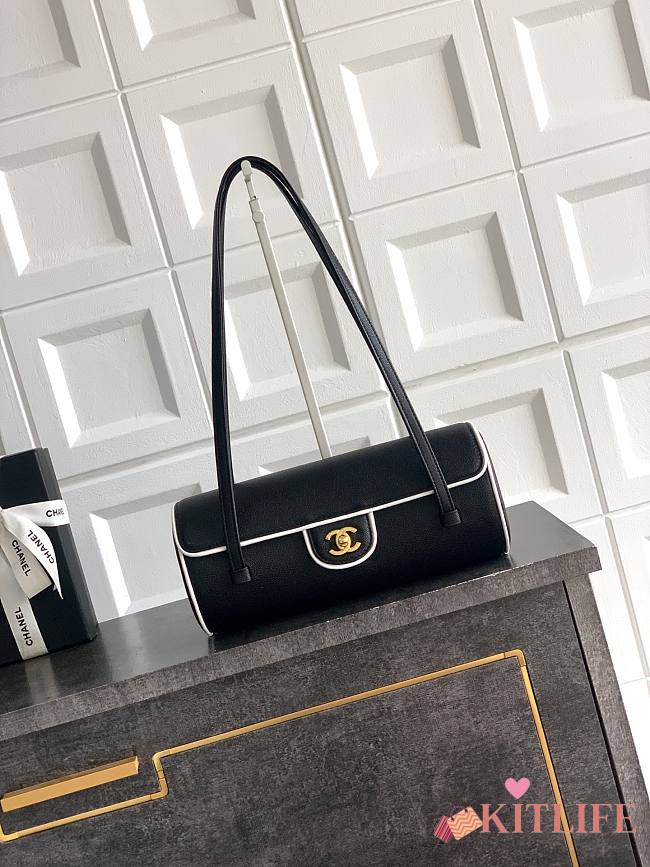 Kitlife Chanel Large Bowling Bag Grained Calfskin, Lambskin & Gold Metal Black & White AS6181 11x30x11cm  - 1