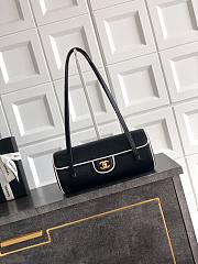Kitlife Chanel Large Bowling Bag Grained Calfskin, Lambskin & Gold Metal Black & White AS6181 11x30x11cm  - 1