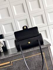 Kitlife Chanel Large Bowling Bag Grained Calfskin, Lambskin & Gold Metal Black & White AS6181 11x30x11cm  - 5