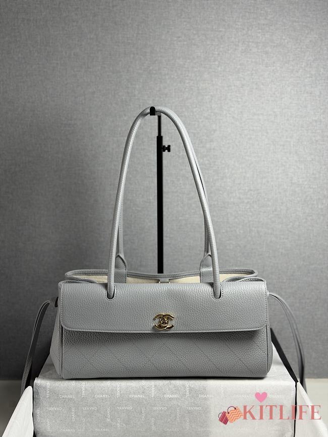 Kitlife Chanel Small Shopping Bag White Grained Calfskin AS6288 31x15x12cm  - 1