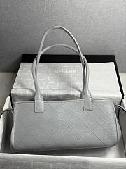 Kitlife Chanel Small Shopping Bag White Grained Calfskin AS6288 31x15x12cm  - 2