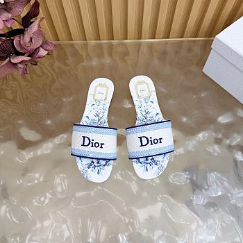 Kitlife Dior Dway Slide White and Blue Embroidered Cotton and Toile de Jouy Floral Garden Motif
