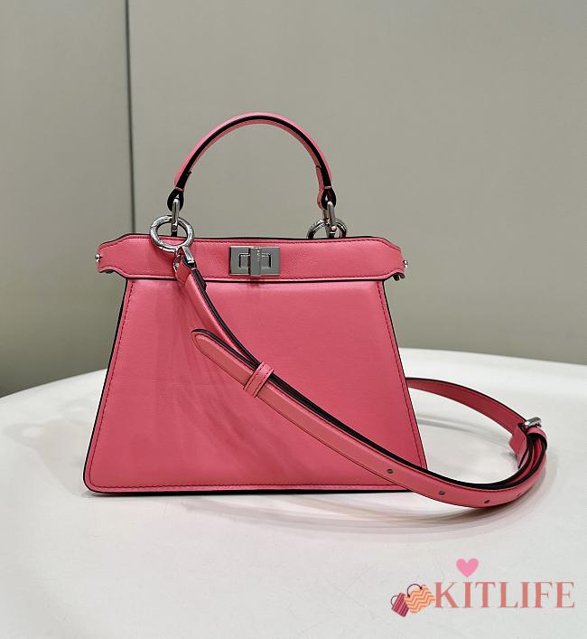 Kitlife Fendi Peekaboo ISeeU Small Bag Pink 20x11x15cm  - 1