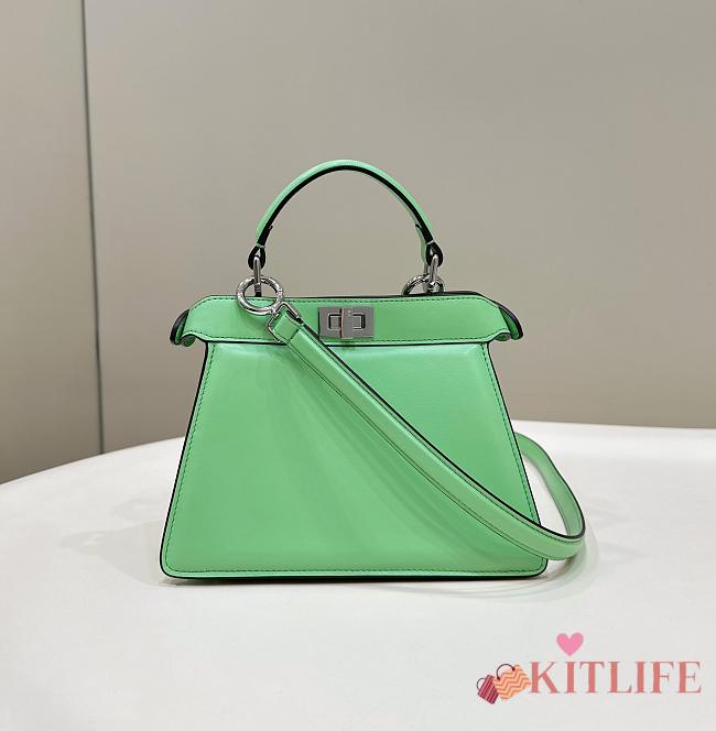 Kitlife Fendi Peekaboo ISeeU Small Bag Green 20x11x15cm  - 1