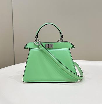 Kitlife Fendi Peekaboo ISeeU Small Bag Green 20x11x15cm 