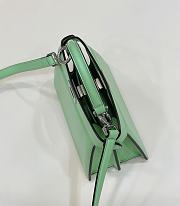 Kitlife Fendi Peekaboo ISeeU Small Bag Green 20x11x15cm  - 3