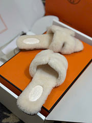 Kitlife Hermes Woolskin Oran Sandals Cream - 5