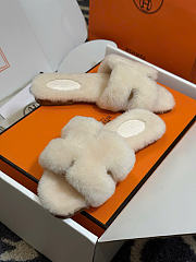 Kitlife Hermes Woolskin Oran Sandals Cream - 4
