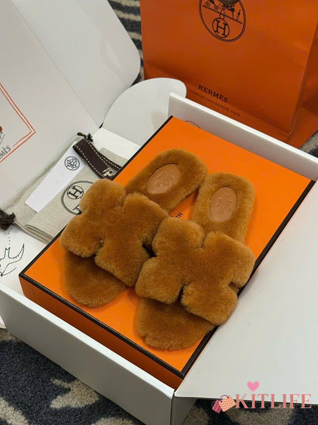 Kitlife Hermes Woolskin Oran Sandals Brown - 1