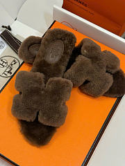 Kitlife Hermes Woolskin Oran Sandals Dark Brown  - 3