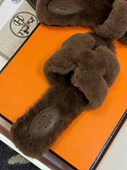 Kitlife Hermes Woolskin Oran Sandals Dark Brown  - 2