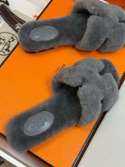 Kitlife Hermes Woolskin Oran Sandals Gray - 3