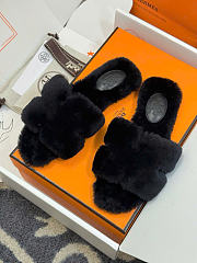 Kitlife Hermes Woolskin Oran Sandals Black  - 1