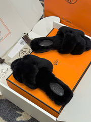 Kitlife Hermes Woolskin Oran Sandals Black  - 2