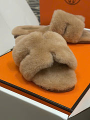 Kitlife Hermes Woolskin Oran Sandals Beige  - 6