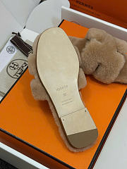 Kitlife Hermes Woolskin Oran Sandals Beige  - 4