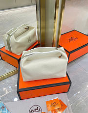 Kitlife Hermes Bride-a-Brac Case Off-white 20x25cm - 4
