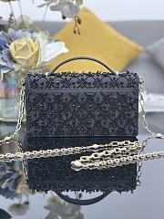 Kitlife Dior Miss Embroidered Beaded Black Chain Bag M0997 21x11.5x4cm  - 4