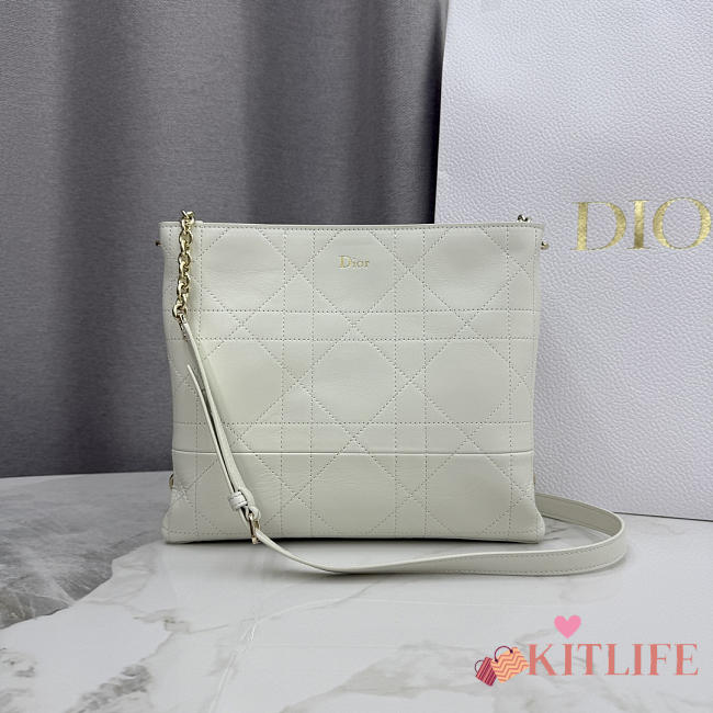 Kitlife Dior Trianon Bag with Chain White 25x21x7cm - 1