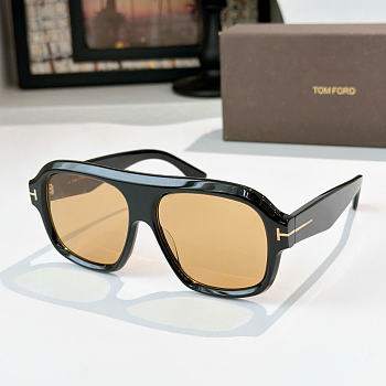 Kitlife Tom Ford Sunglasses FT1324 