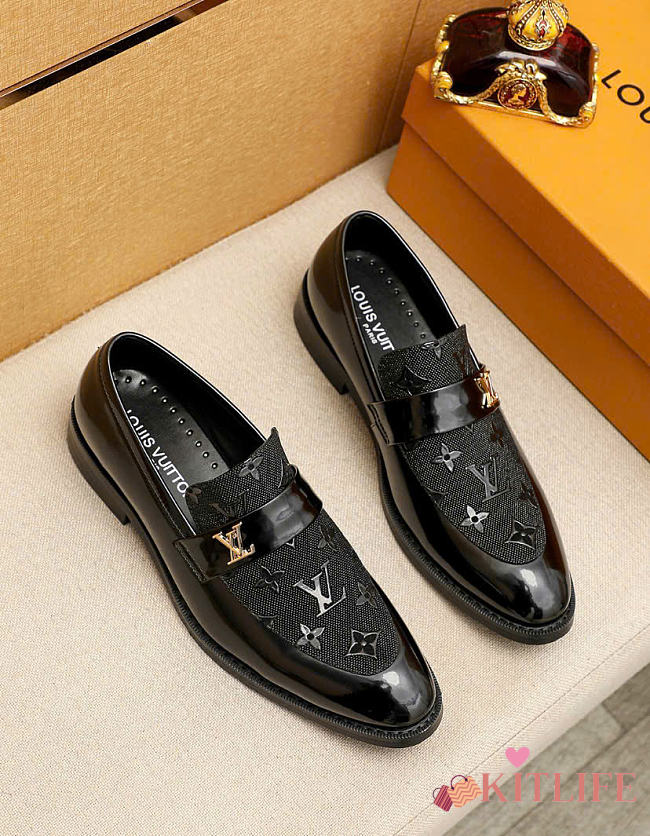 Kitlife Louis Vuitton Men Casual Black Leather Shoes  - 1