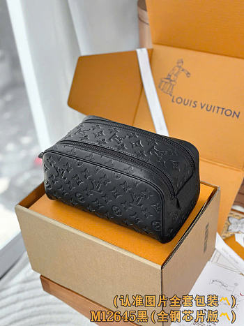 Kitlife Louis Vuitton Dopp Kit Bag Black M12645 28x15x16.5cm